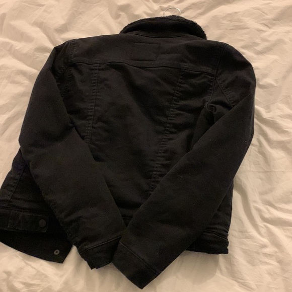 Levi Sherpa lined jacket - Picture 2 of 3